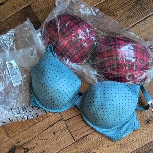 Victoria's Secret Blue Polka Dot Bra